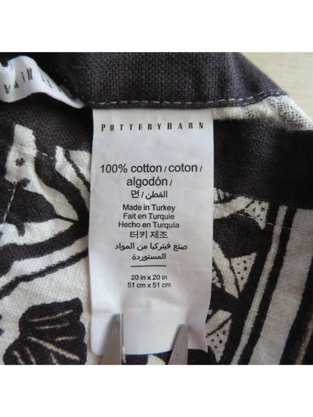 Pottery Barn Black White Cotton Marrakesh Napkin 20”x20” Square Made in Turkey